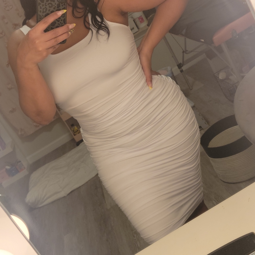 DONATED!!!!!   Ruched Sleeveless Basic Midi Party Dress